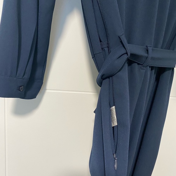 Banana Republic Jumpsuit - Picture 5 of 11
